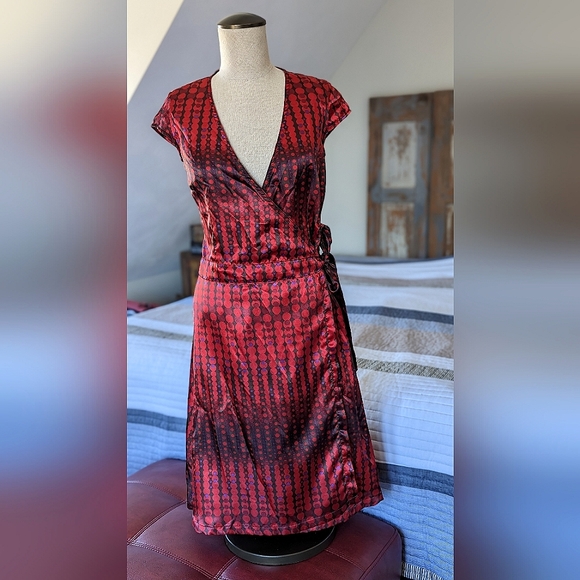 Bershka Dresses & Skirts - Bershka Mini Wrap Dress